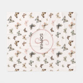 Niedlich Baby Girl Monogram Name Blush Butterfly Fleecedecke (Vorderseite (Horizontal))