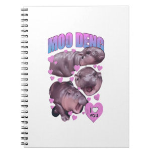 Niedlich Baby Hippo Moo Deng Bouncy Pig in Thai Hi Notizblock