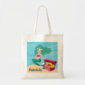 Niedlich Beach Meerjungfrau bringt Mädchen auf ihr Tragetasche (Vorne)