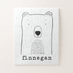 Niedlich Bear Simple Line Illustration Individuell Puzzle<br><div class="desc">Dieses niedliche Rätsel weist eine skurrile Linie auf,  die von einem Bären zeichne. Personalisieren Sie es mit Ihrem Namen in einer lustigen Schreibmaschinentypografie. Tolle Geschenkidee!</div>