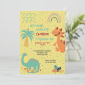 Niedlich Beige Rainbow Dinosaur 1. Geburtstag Part Einladung (Stehend Vorderseite)