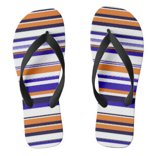 Niedlich-blaue Streifen Badesandalen