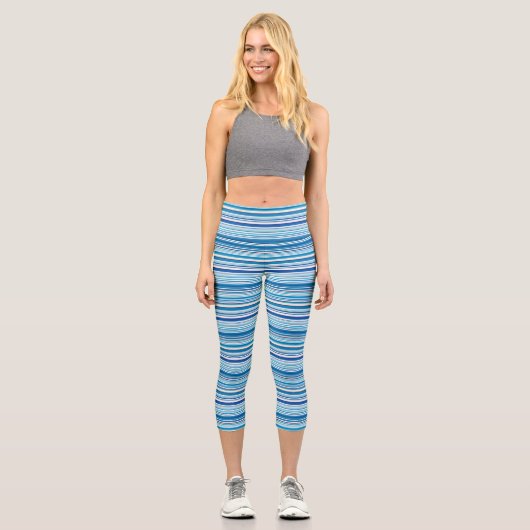Niedlich-blaue Streifen Capri Leggings (Vorderseite)