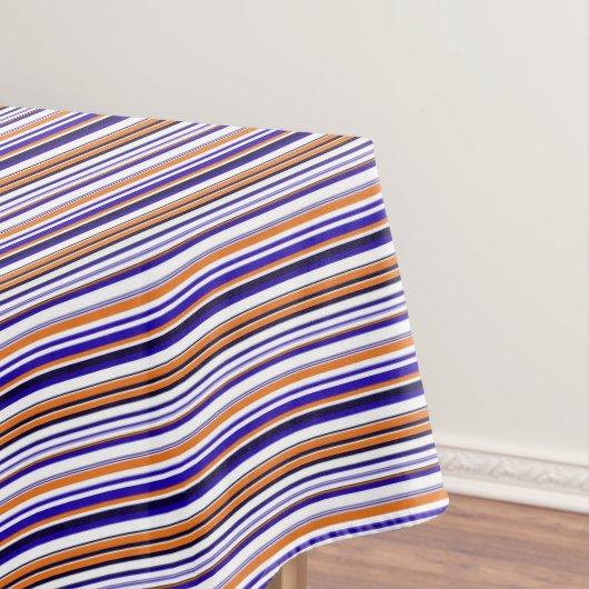 Niedlich-blaue Streifen Tischdecke (Beispiel)