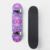Niedlich-blaurosa Blume Skateboard (Vorderseite)