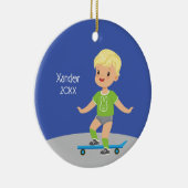 Niedlich Blond Boy Skateboard Keramik Ornament (Rechts)
