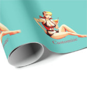 Niedlich Blonde Martini Bikini Girl Thunder_Cove Geschenkpapier (Rolleneckpunkt)