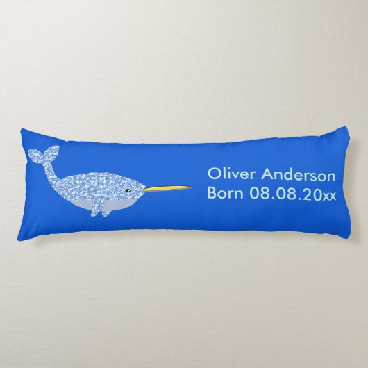 Niedlich Blue Baby Boy Narwhal Custom Birth Seitenschläferkissen (Vorderseite)