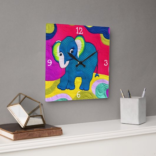 Niedlich Blue Baby Elephant - quillike Design Quadratische Wanduhr (Büro)