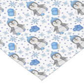 Niedlich Blue Christmas Ice Skaten Penguin Kurzer Tischläufer (Ecke)