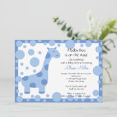 Niedlich Blue Giraffe Boy Baby Shower Einladung (Stehend Vorderseite)