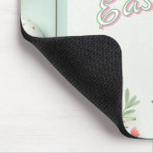 Niedlich, blumenfreudig Osterhase Mousepad (Ecke)