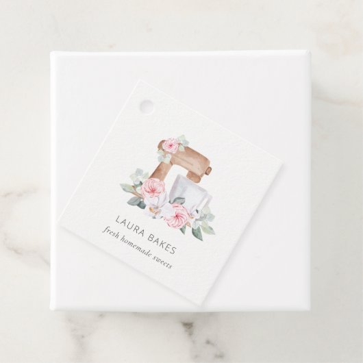 Niedlich Blush Pink Floral Cake Mixer Bäckerei Cat Geschenkanhänger (Beispiel)