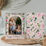 Niedlich Blush Pink Grüne Botanischer Garten 1 Fot Feiertagskarte<br><div class="desc">Diese Kollektion besticht durch leuchtend rosa Aquarellen,  Beeren und Wintergrün mit moderner und eleganter Typografie,  die im Winter mit botanischen Mustern geschmückt ist.</div>