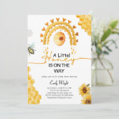 Niedlich Bridge to Bee Bridal Dusche Einladung (Stehend Vorderseite)