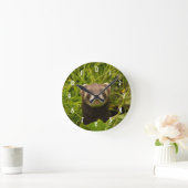 Niedlich Brown Ferret im Gras Runde Wanduhr (Zuhause)