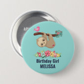 Niedlich Brown Sloth Hanging Auf dem Kopf Geburtst Button (Vorne & Hinten)