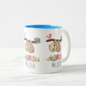 Niedlich Brown Sloth Hanging Zweifarbige Tasse (VorderseiteRechts)