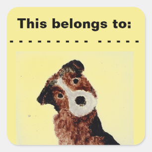 Niedlich Brown Terrier Dog, gehört Quadratischer Aufkleber