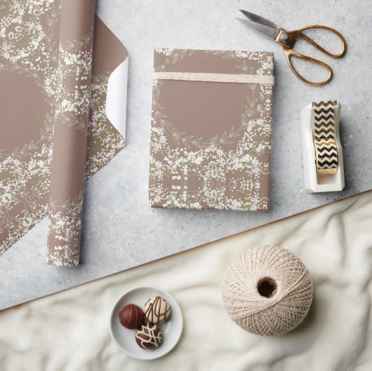 Niedlich Brown White Floral Geschenkpapier (Kunsthandwerk)