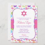 Niedlich Candy Bat Mitzvah Einladung<br><div class="desc">Ein lustiges Süßigkeiten Thema Bat Mitzvah Einladung. Das Design zeichnet sich durch ein Süßigkeitsmuster in lila,  rosa,  grün,  blau und orange aus. Grafiken von www.jwillustrations.com</div>