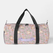 Niedlich Cat Kitten Lila Blumenmuster Duffle Bag (Rückseite)