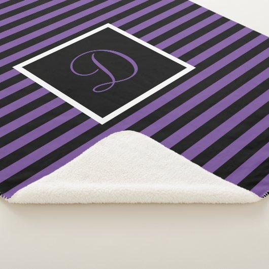 Niedlich Chic Initial Lila und schwarz Streifen Sherpadecke (3/4)