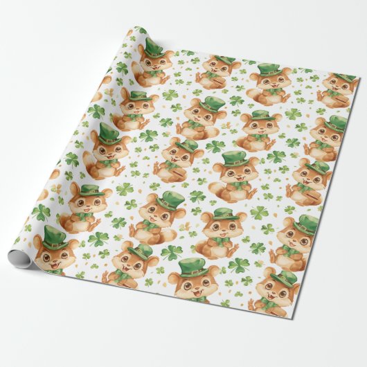 Niedlich Chipmunk Green Hat Kleeblatt St. Patrick' Geschenkpapier (Ungerollt)