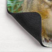 Niedlich Chipmunk hat sein Auge auf dich Mousepad (Ecke)