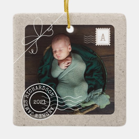 Niedlich Delivery Parcel Baby Birth Announcement F Keramikornament (Vorderseite)