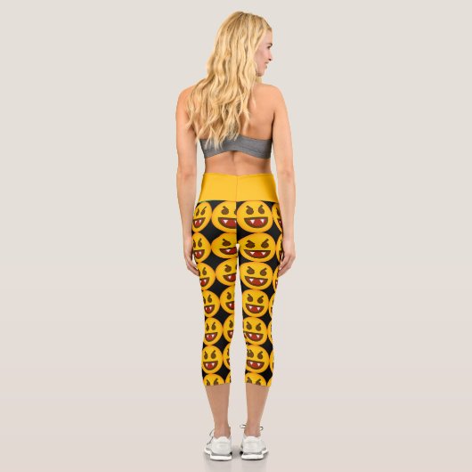 Niedlich Devil Emoji High Waisted Capri Leggings (Rückseite)