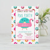 Niedlich Donut Flamingo Birthday Pool Party Girls Einladung (Stehend Vorderseite)