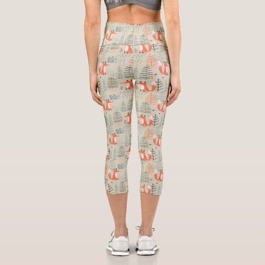 Niedlich Doodle Fox Forest Woodland Muster Capri Leggings (Rückseite)