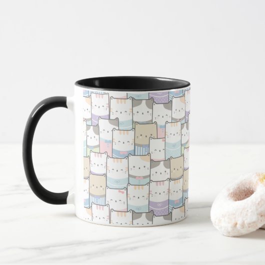 Niedlich Doodle Kitten Faces Pattern Tasse (Mit Donut)