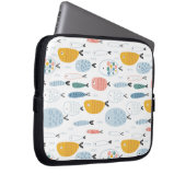 Niedlich Doodle School of Fish Pattern Laptopschutzhülle (Vorne Rechts)