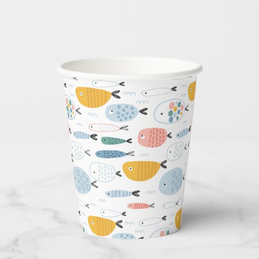 Niedlich Doodle School of Fish Pattern Pappbecher (Rückseite)