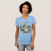 Niedlich Dusty Blue Gnome Weihnachten T-Shirt (Vorne ganz)