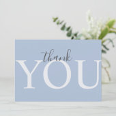 Niedlich Dusty Blue Modern Typografie Kinderdusche Dankeskarte (Stehend Vorderseite)