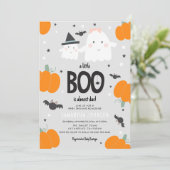 Niedlich "ein kleines BOO ist fast fällig" Boy Bab Einladung (Stehend Vorderseite)