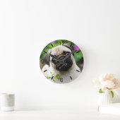 Niedlich Fawn Color Mops Welpe Dog Portrait Wählsc Runde Wanduhr (Zuhause)