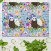 Niedlich Ferrets Floral Geschirrtuch (Gefaltet)