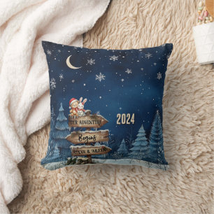 Niedlich First Christmas Couple Newlyweds Mountain Kissen