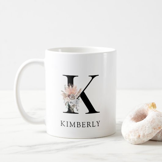 Niedlich Floral Watercolor Boho Monogramm Kaffeetasse (Mit Donut)