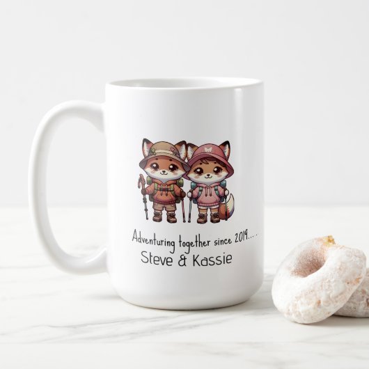 Niedlich Fox Couple Adventures Together - Seit dem Kaffeetasse (Mit Donut)