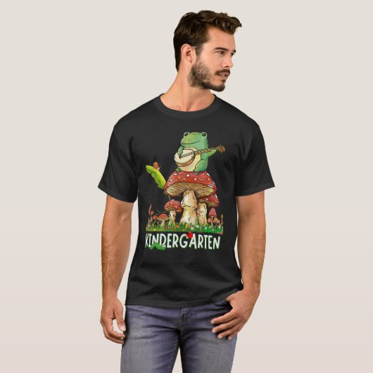 Niedlich Frog Playing Banjo Schnecke Pilz Kinderga T-Shirt (Vorne ganz)