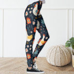 Niedlich Fun Navy Blue Floral Chicken Hen Leggings<br><div class="desc">Leggings schmückten Hühnermuster.</div>