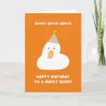 Niedlich Funny Duck Quack Birthday Best Friend Hat Karte<br><div class="desc">Diese schicke,  minimalistisch-lustige Geburtstagskarte,  die Ihren besten Freund/Kumpel/Partner zum Geburtstag willkommen heißt,  enthält eine hübsche,  niedliche Ente mit gelben Punkten,  die blau geschmückt sind,  und einen eigenartigen,  lustigen,  süßen Quackquack-Geburtstag,  zu einem süßen Geburtstag auf einem gelb-orangefarbenen Hintergrund. Passen Sie den Text so an,  wie Sie ihn persönlich machen möchten.</div>