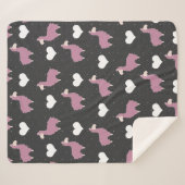 Niedlich Funny Pink Llamas & Hearts Sherpadecke (Vorderseite (Horizontal))