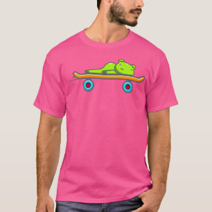 Niedlich gelangweilter Frosch auf einem Skateboard T-Shirt