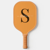 Niedlich Gelborange Monogramm Initial + Name Pickleball Schläger (Vorderseite)